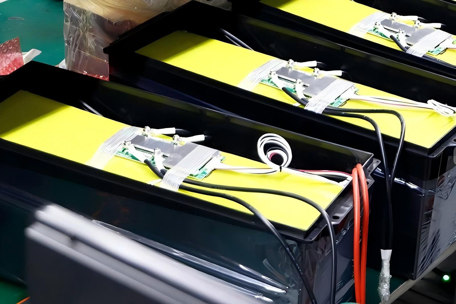 12V 10Ah 12Ah Rechargeable Lithium LiFePO4 Battery 5.jpg