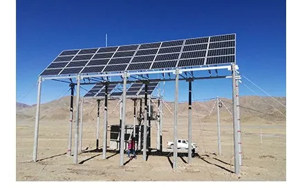 Off-Grid Solar Farm Using EMHY DH Inverter – Reliable 9.6kW Power for Remote Properties.webp